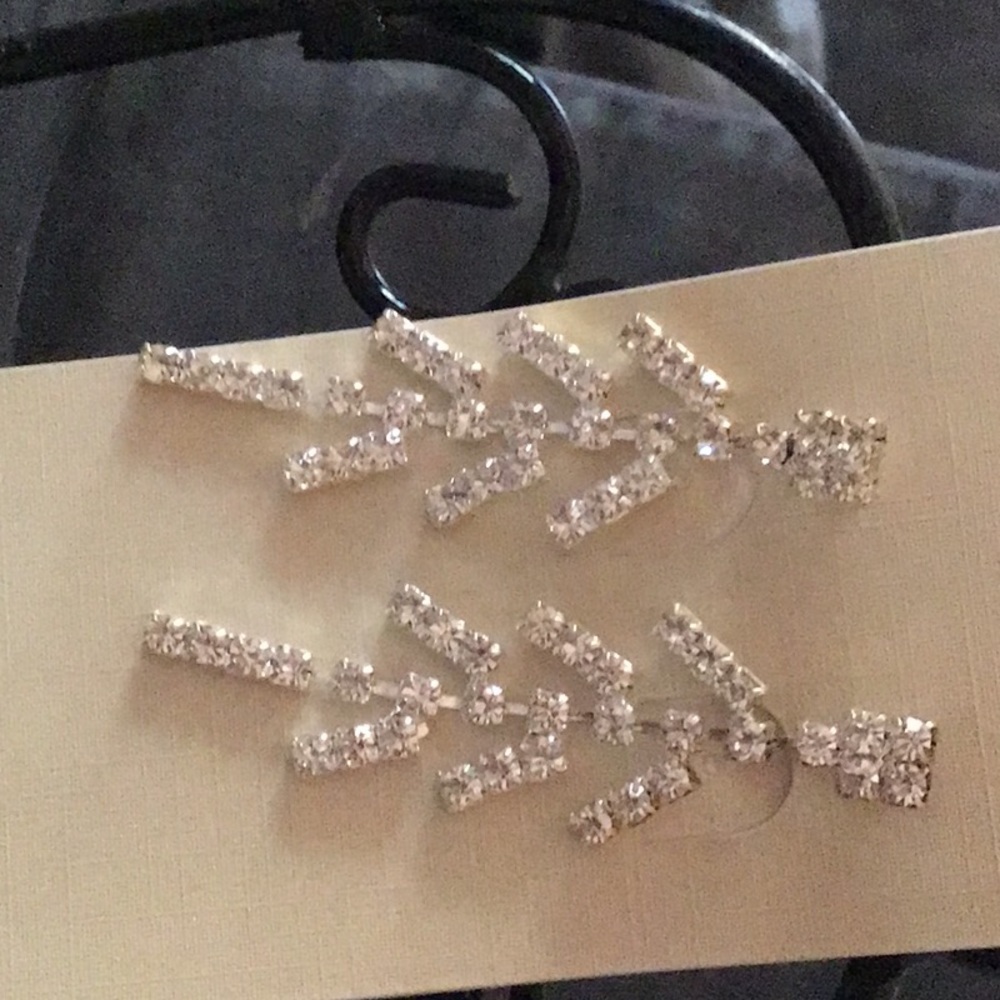 Fashion earrings , rhinestones